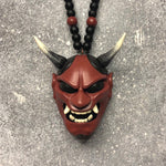 Pendentif voiture masque de démon samouraï assassin