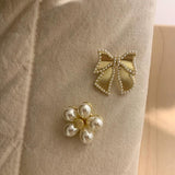 Broche Amherst