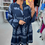 Robe babydoll boutonnée à col en V