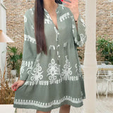 Robe babydoll boutonnée à col en V