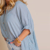 Chemise rayée à simple boutonnage et à manches mi-longues