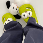 Chaussons pour chiens avec grands yeux