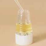 Peigne fixateur de cheveux et conducteur de liquide