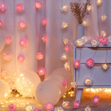 Guirlande lumineuse LED en forme de roses