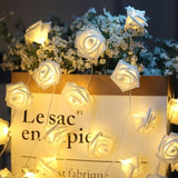 Guirlande lumineuse LED en forme de roses