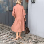 Robe en lin de coton avec col à revers et poches