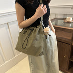 Sac à dos en nylon avec cordon de serrage