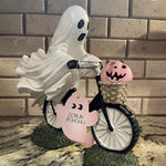 Mignon ornement de bicyclette fantôme