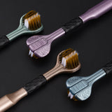 Brosse à dents à trois têtes et trois faces