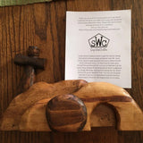 Décorations en bois pour la croix de Pâques