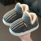 Chaussons chauds en peluche