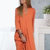 Robe élégante et confortable avec col en V