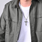Collier crucifix en acier titane