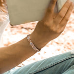 Bracelet en cuivre avec fleurs