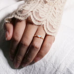 L'amour le plus pur Bague/Collier en opale ovale assortie