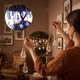 Guirlande lumineuse avec ampoules suspendues à des cordes de jute