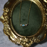 L'amour le plus pur Bague/Collier en opale ovale assortie
