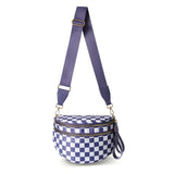 Large capacity lightweight messenger bag