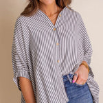 Chemise rayée à simple boutonnage et à manches mi-longues