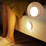 Lampe LED intelligente avec détecteur de présence