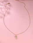 Collier croisé avec perles