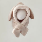 Bonnet avec écharpe intégré pour bébé