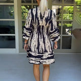 Robe à Manches Trois Quarts à Col en V