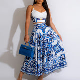 Robe deux pièces en porcelaine bleue et blanche