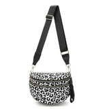 Large capacity lightweight messenger bag