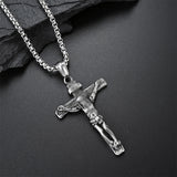 Collier crucifix en acier titane