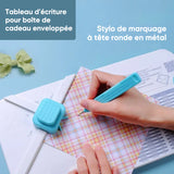 Tableau d'écriture pour boîte de cadeau enveloppée