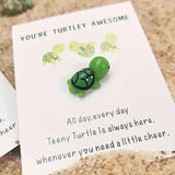 Tortue minuscule porte-bonheur