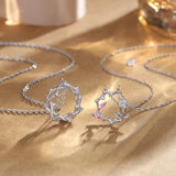 Collier de fleurs de rose de ronce