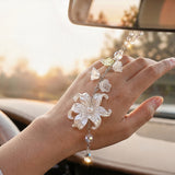 Pendentif Fleur Élégant pour Rétroviseur de Voiture