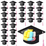 Ensemble de cartes à bonbons en forme de mortier de graduation
