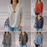 Sweatshirt à capuche avec col en V et bouton unique
