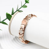 Bracelet en cuivre avec fleurs