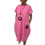 Robe simple à manches courtes avec impression de lettres