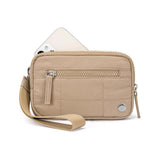 Pochette plate matelassée avec bracelet
