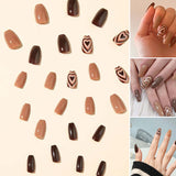 Ongles pressés à cœur brun(24 pièces)