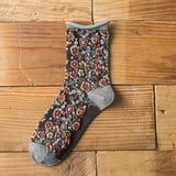 Chaussettes florales brodées vintage pour femmes