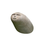 Figurine visage en pierre