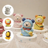 Ours/lion blanc peint à la main