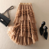 Belle Jupe D'automne Á Plusieurs Niveaux En Tulle Au Design Asymétrique Kaki