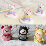 Ours/lion blanc peint à la main