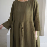 Robe en coton et lin à col rond de couleur unie