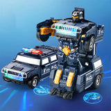 Transformer la voiture de jouet de modèle de robot