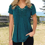 T-shirt coupe slim en dentelle à col en V