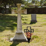 Pieu de la croix commémorative du cimetière pour les parents