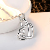 Collier Coeur Entrelacé